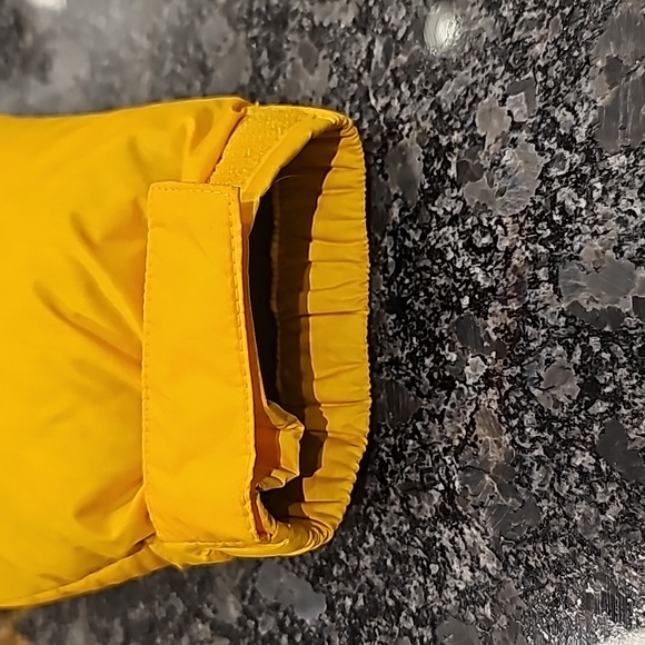 North Face Retro Nuptse Jacket - Picture 6 of 7